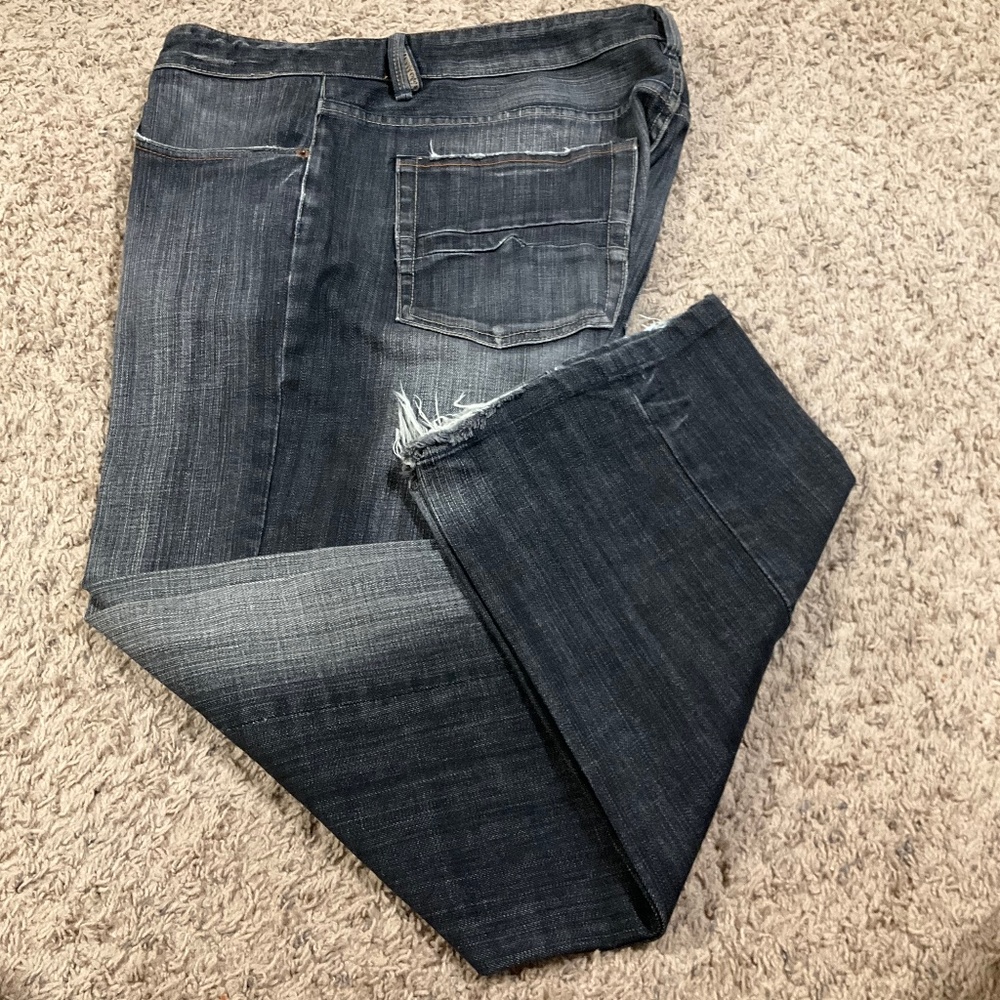 Buffalo David Bitton Authentic Vintage Premium Denim JeansDark Wash Distressed